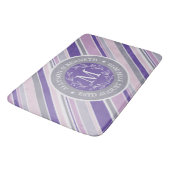 モノグラムリーストレンディーストライプズパープルローレルリーフ バスマット (アングル)