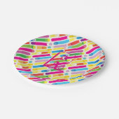 モノグラムレインボー斜め線パターンアーポップ・アートのト ペーパープレート (アングル)
