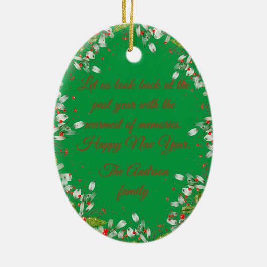 モノグラムレッドクリスマスグリーン写真クラシックラウンド セラミックオーナメント (裏面)