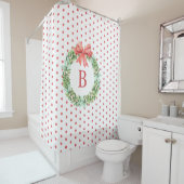 モノグラムレッド水玉模様クリスマスリースシャワーキュー シャワーカーテン (インサイチュ)