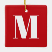 モノグラムレッド白カスタムイニシャルクリスマス セラミックオーナメント (正面)