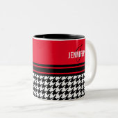 モノグラムレッド白黒千鳥格子の名前をカスタムする ツートーンマグカップ (正面右)