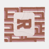 モノグラムレトロテラコッタジオメトリパターン フリースブランケット (正面(横))