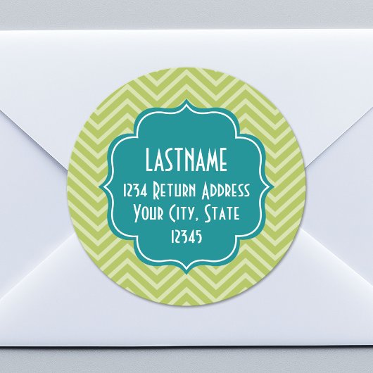モノグラム付きシェブロンパターン – ティール(緑がかった色)ブルーとライム ラウンドシール