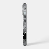 モノグラム付き格子模様 – 白黒灰色 iPhone 15ケース (左側面)