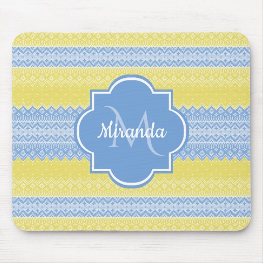 モノグラム付き黄色とライトブルーのニットパターン マウスパッド (正面)
