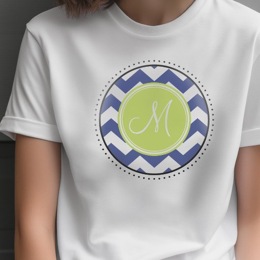 モノグラム入りチェバロン柄 ネイビーとライム Tシャツ