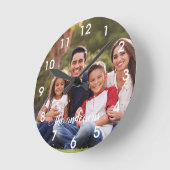 モノグラム写真書道家手書き家族 ラウンド壁時計 (傾斜)