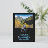 モノグラム卵の写真に営巣する不機嫌なフクロウ インビテーションポストカード (スタンド正面)