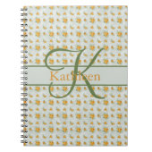 モノグラム名イニシャルイエローグリーンフローラジャーナル ノートブック (正面)