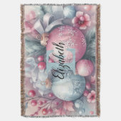 モノグラム名クリスマスツリーオーナメント水色 スローブランケット (正面縦)