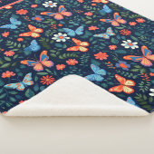 モノグラム名ネイビーブルーピンクピーチバタフライ シェルパブランケット (3/4)