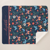 モノグラム名ネイビーブルーピンクピーチバタフライ シェルパブランケット (正面(横))