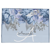 モノグラム名ブライダルの結婚好意の青フローラ ラージペーパーバッグ (裏面)