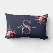 モノグラム名前をカスタムするピンク金ゴールドブルゴーニュフローラ ランバークッション (裏面)