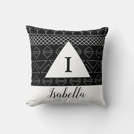 モノグラム名白黒幾何学的パターン クッション (正面)