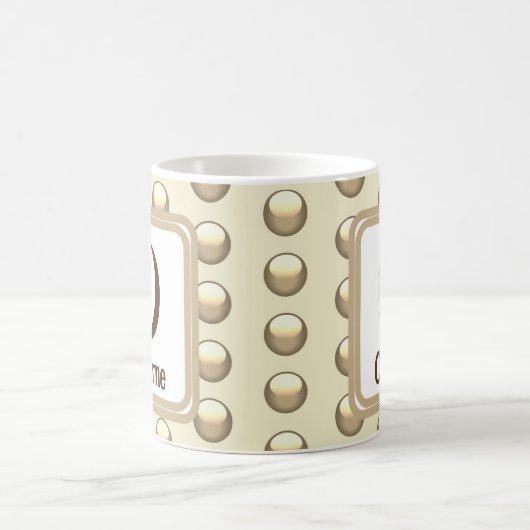 モノグラム姓イニシャル金ゴールド水玉模様Keepsake コーヒーマグカップ (中央)