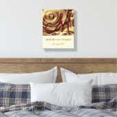 モノグラム新郎新婦と金ゴールドバラ キャンバスプリント (インサイチュ (寝室))