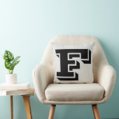 モノグラム枕状物 クッション (椅子)