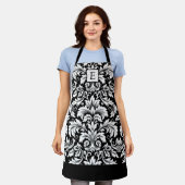 モノグラム白黒ダマスク エプロン (着用した状態)
