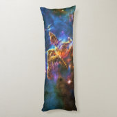 モノグラム神秘的な山々 – Carina Nebula ボディピロー (裏面 (縦))