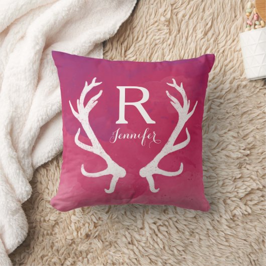 モノグラム素朴〔雄ジカの〕枝角水彩明るいピンク クッション (ブランケット)