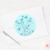 モノグラム結婚の鳥のハートがアクアブルーを渦巻く ラウンドシール (封筒)
