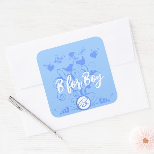 モノグラム結婚の鳥のハートがパウダーブルーに渦巻く スクエアシール (封筒)