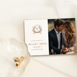 モノグラム結婚クレストの写真 セーブザデート