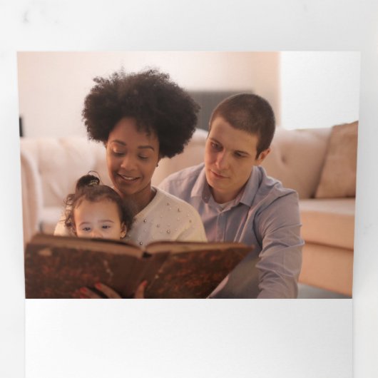 モノグラム緑の雪の多い松の木の森6枚写真 三つ折りクリスマスカード (内部最初)