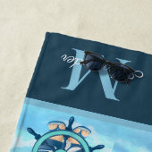 モノグラム航海のキャプテンオンホエールブルーホワイトボーイ ビーチタオル (インサイチュ)