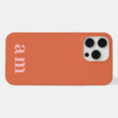 モノグラム2イニシャル ピンクと赤のミニマリスト iPhoneケース (裏面横)