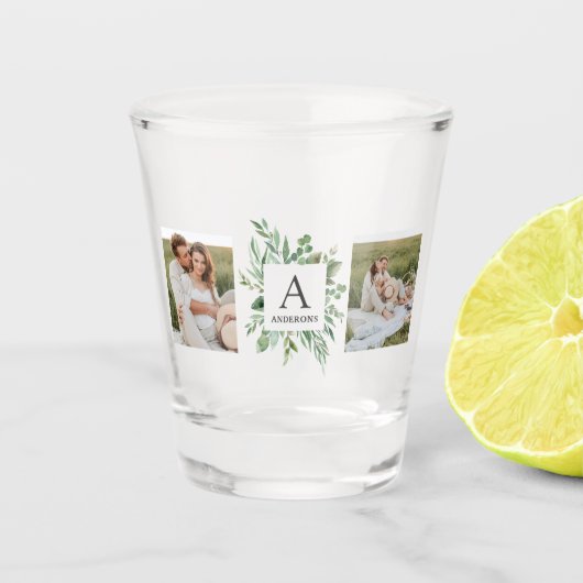 モノグラム2枚の写真 |緑パーソナライズされた枠 ショットグラス (正面)