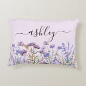 モノグラム ウォーターカラー パープル ワイルドフラワー ミード アクセントクッション (裏面)