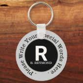 モノグラム&カスタム文字オンニースプロモブラック キーホルダー (正面)