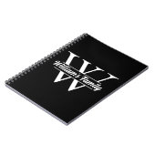 モノグラム | シンプルなファミリー ネーム | 黒と白 ノートブック (左側)