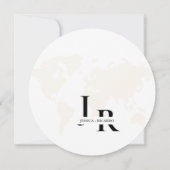 モノグラム トラベル ウェディング テーマ セーブ ザ デート ラウンド 招待状 (裏面)