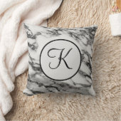 モノグラム ブラック＆ホワイト大理石スロー枕 クッション (ブランケット)