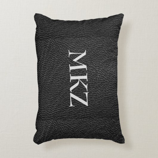 モノグラム ブラック レザールック アクセント ピロー (正面(垂直))