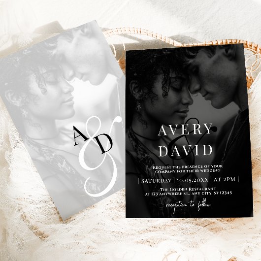モノグラム ミニマリスト モダン ウェディング ブラック フォト 招待状