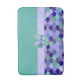 モノグラム+名前 |アクアティール(緑がかった色)&パープルマーメイド バスマット (正面縦)