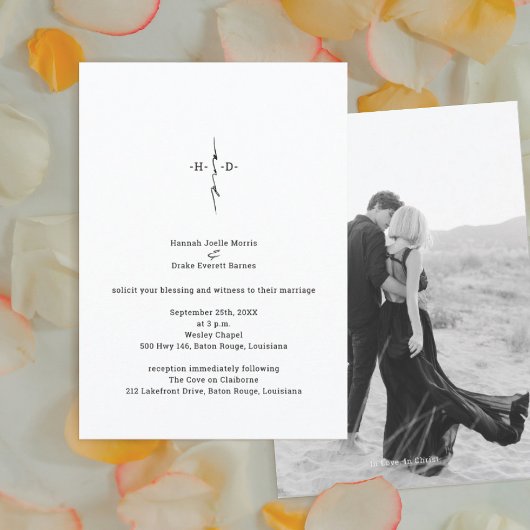 モノグラム 手書き おしゃれなクロス 中央に配置 結婚式 招待状