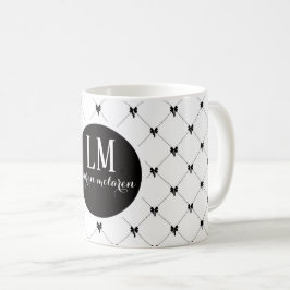 モノグラム 白と黒のボウスクリプト コーヒーマグカップ