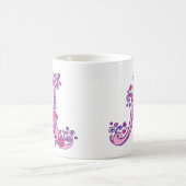 モノグラムAハートと花ピンク紫マグカップ コーヒーマグカップ (中央)