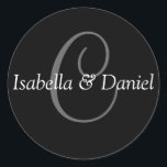 モノグラムC結婚シール ラウンドシール<br><div class="desc">Monogram Giftは、カスタマイズ可能なUSPS切手、封筒用シールスタンプ、グリーティングカード、Tシャツ、帽子、ボタン、磁石などの膨大な選択を持っている。これらのモノグラム素晴らしは、郵送結婚式招待状、記念日パーティの招待状、卒業発表、そして数名を挙げるだけの驚きの誕生日パーティーのためのものである。</div>