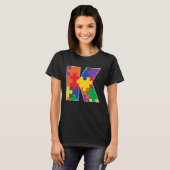 モノグラムK数々のカラーパズルピース Tシャツ (正面フル)