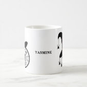 モノグラムYハロウィーンウィッチスパイダーズあなたの名前 コーヒーマグカップ (中央)