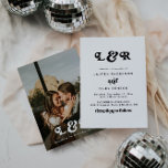 モノグラモダンムレトロ70の結婚式招待状 招待状<br><div class="desc">*モノグラムに表示される文字を変更するには： 1. 「パーソナライズ」を選択2.一番下までスクロールし、「デザインツールを使用して編集」を選択3.レイヤーパネルを開く(最初のオプションは「文字」で7番目のオプション) 4.必要な文字の横に交差する目クリックは5.ここで目が消えクリックて隠すす必要す文字！サンセリフモダンフォントとグルーヴインスパイアヴィンテージフォントを搭載したミニマル70の結婚式招待状。このレトロな来結婚式招待状は、オプションの背面で自分の特別な写真を表示できる。この招待の"and"および"披露宴"を除く後を追すべての文句を編集する。すべての色も編集可能。//一致するデザインについては、Hently By Nicole ZazzleストアでCHARLIを検索する。*このもしデザインは気に入っているが、あなたが探している何かのために利用可能な表示されない、いつでも私に連絡を取って：)</div>