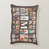 モノグラモダンム32家族フォトコラージブラウン アクセントクッション (裏面(縦))