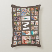 モノグラモダンム32家族フォトコラージブラウン アクセントクッション (正面(垂直))